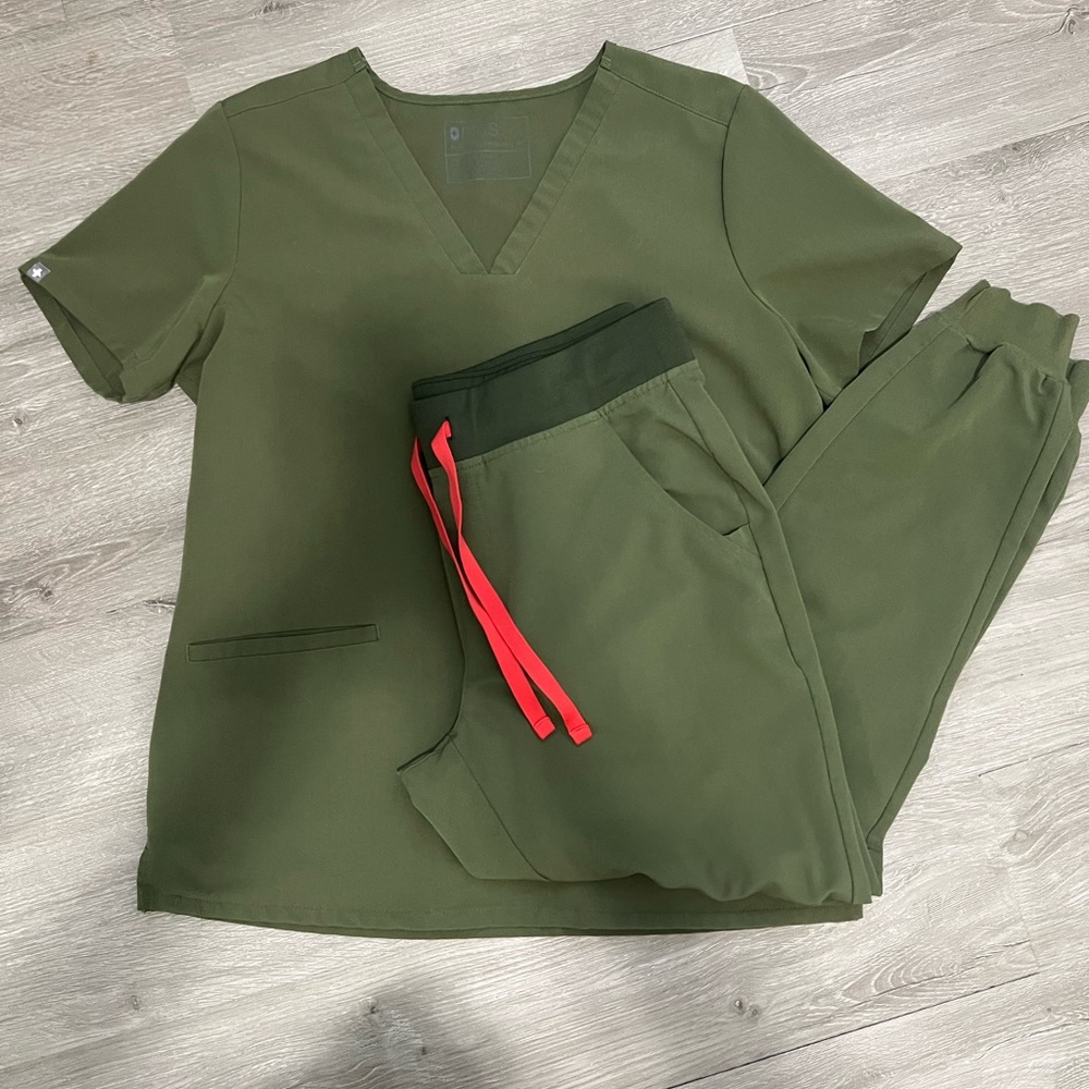 Figs Olive Green V-Neck Scrub Top with Matching Jogger Pants
